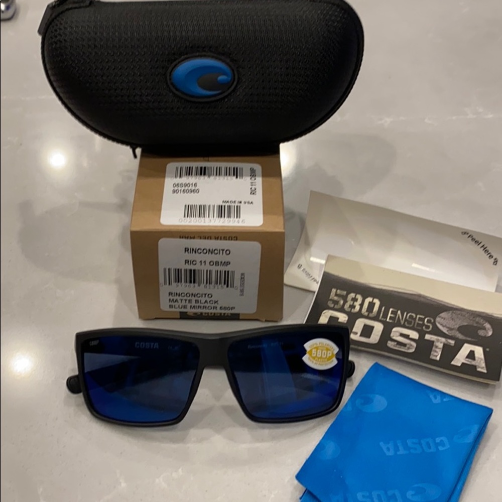 Costa Del Mar Rinconcito sunglasses